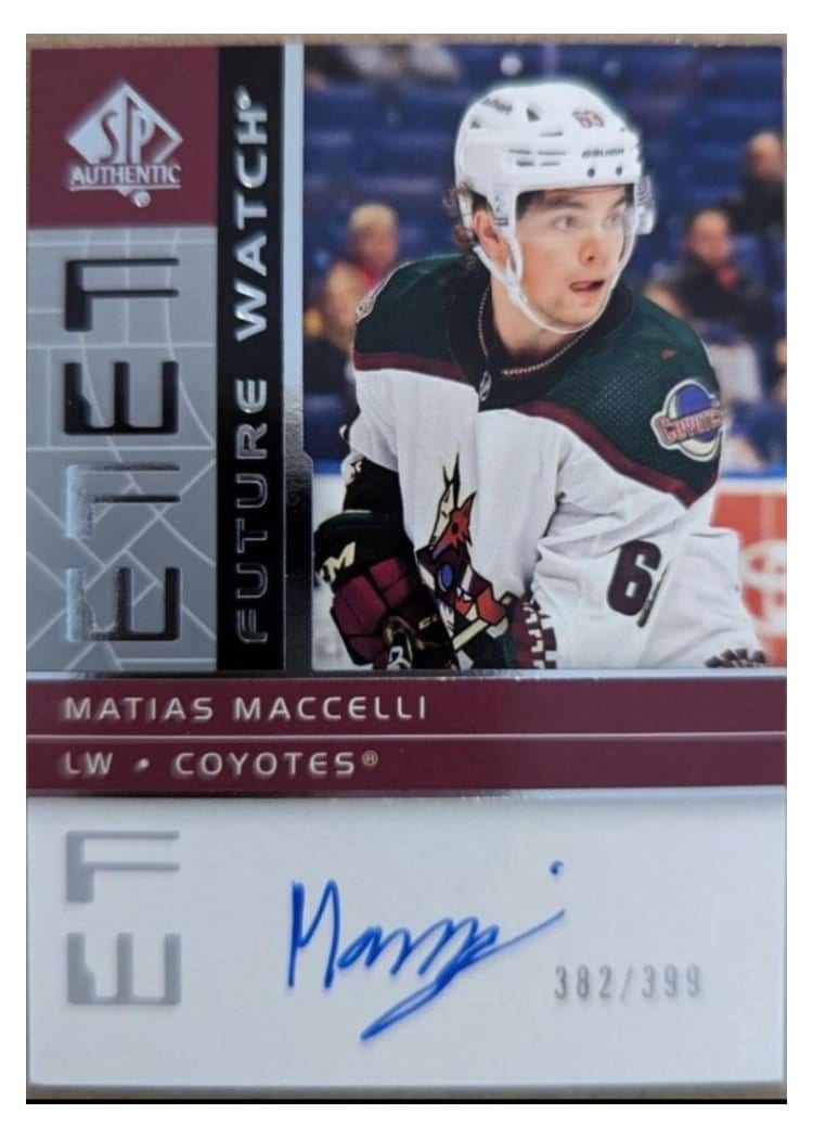 2022-23 SP Authentic 2002-03 Retro - Autographed Future Watch Matias Maccelli #RFWA2-MA card