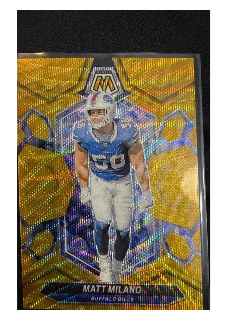 2024 Panini Mosaic Base Set Matt Milano #27 card