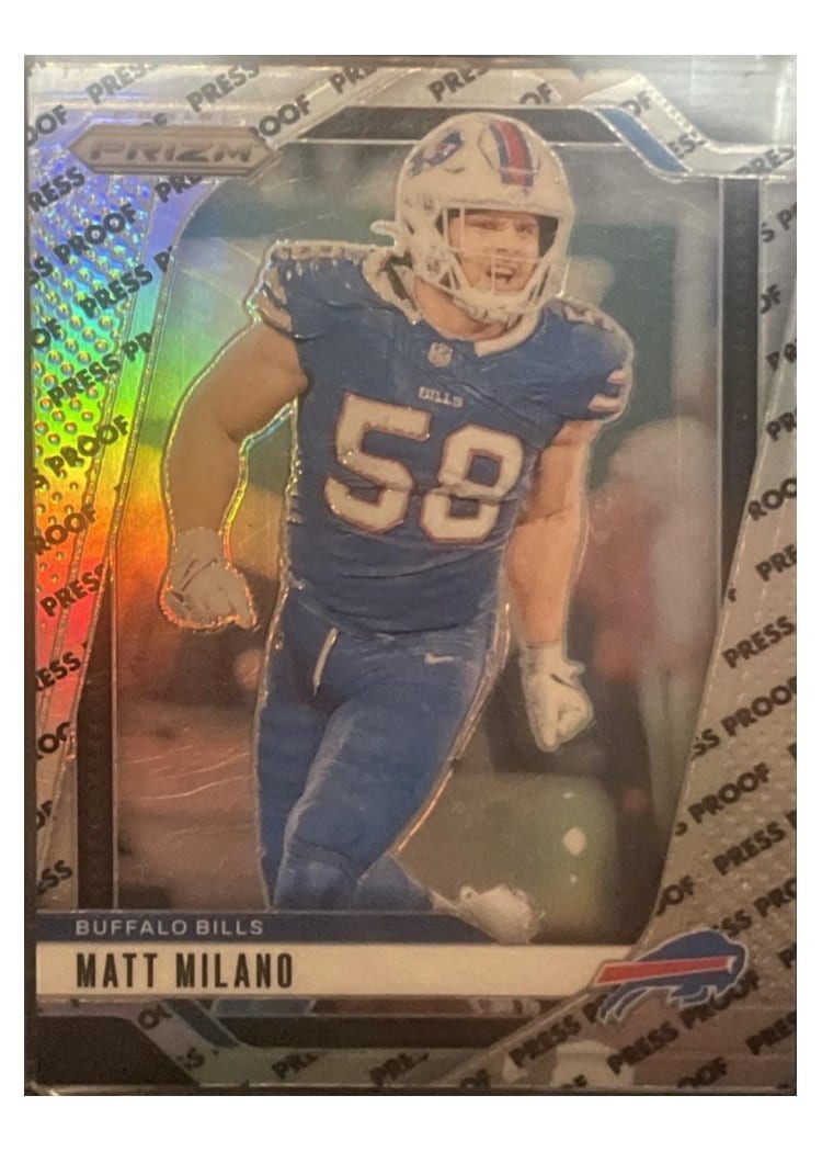 2024 Panini Prizm Base Set Matt Milano #33 card