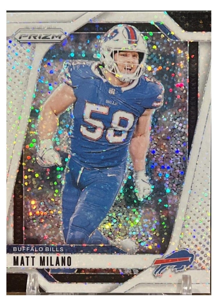 2024 Panini Prizm Base Set Matt Milano #33 card
