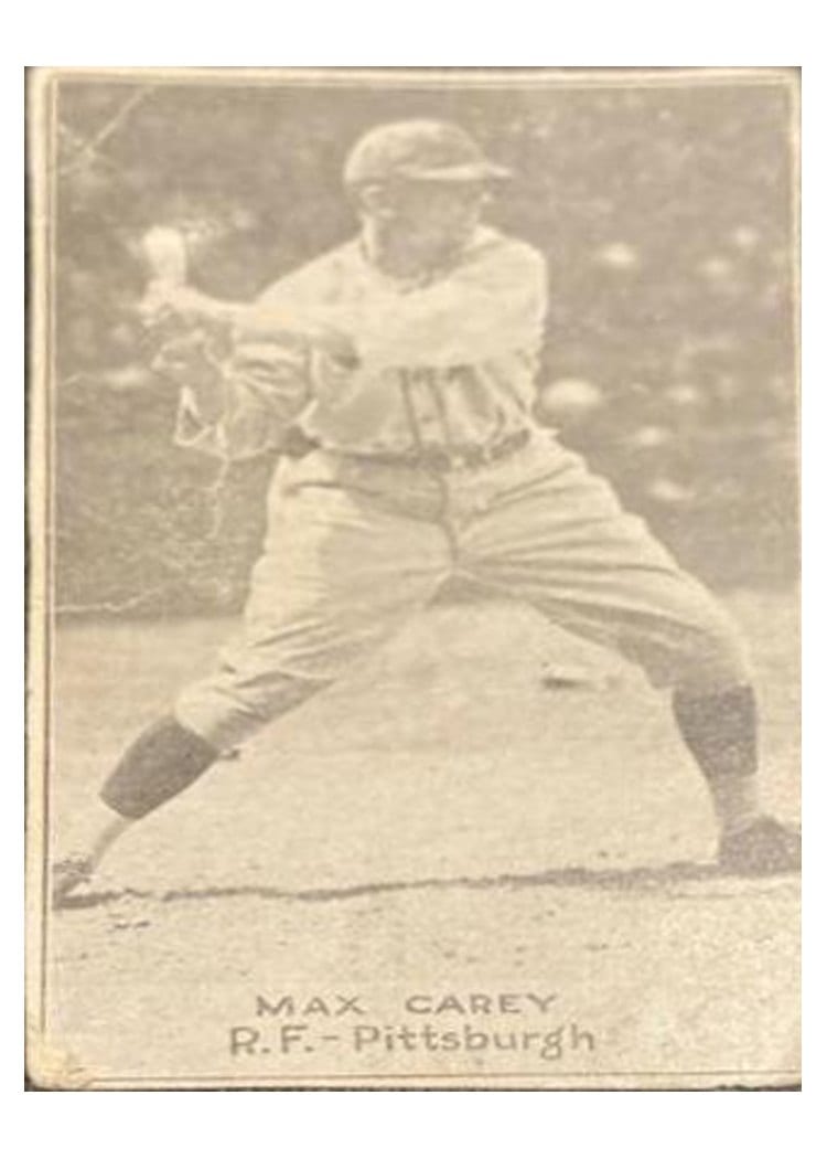 1921 E220 National Caramel Max Carey card