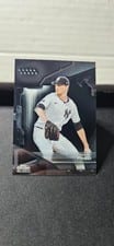 2026 Topps Chrome Black Base Set Max Fried #122 card