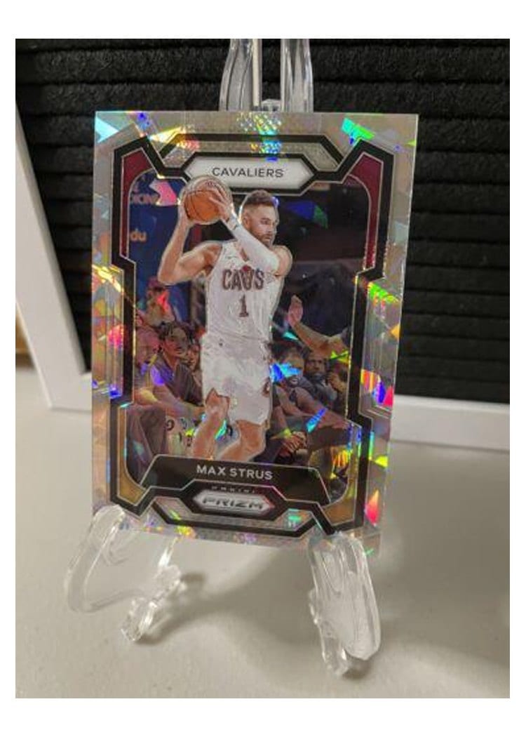 2023-24 Panini Prizm Base Set Max Strus #273 card