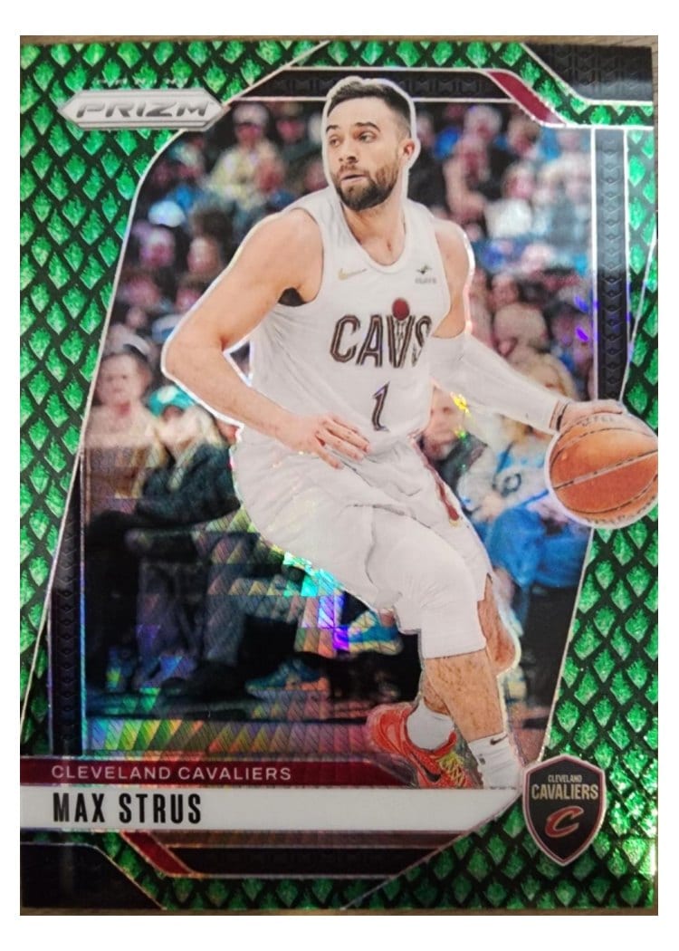 2024-25 Panini Prizm Base Set Max Strus #27 card