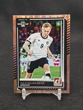 2025 Panini Donruss Road to FIFA Maximilian Beier #30 card