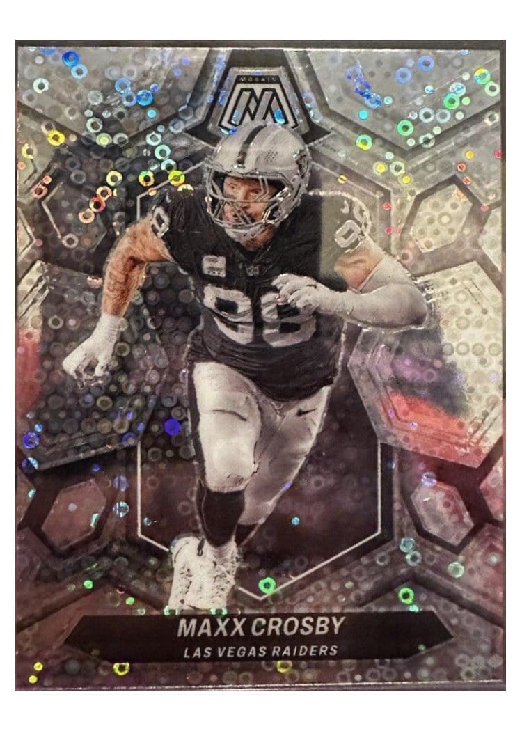 2024 Panini Mosaic Base Set Maxx Crosby #118 card
