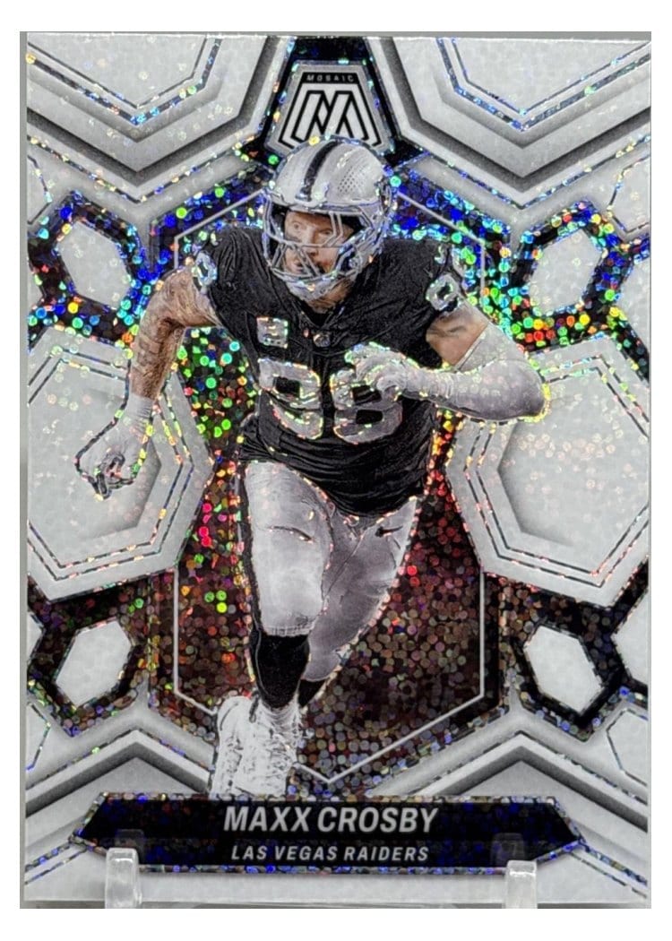 2024 Panini Mosaic Base Set Maxx Crosby #118 card