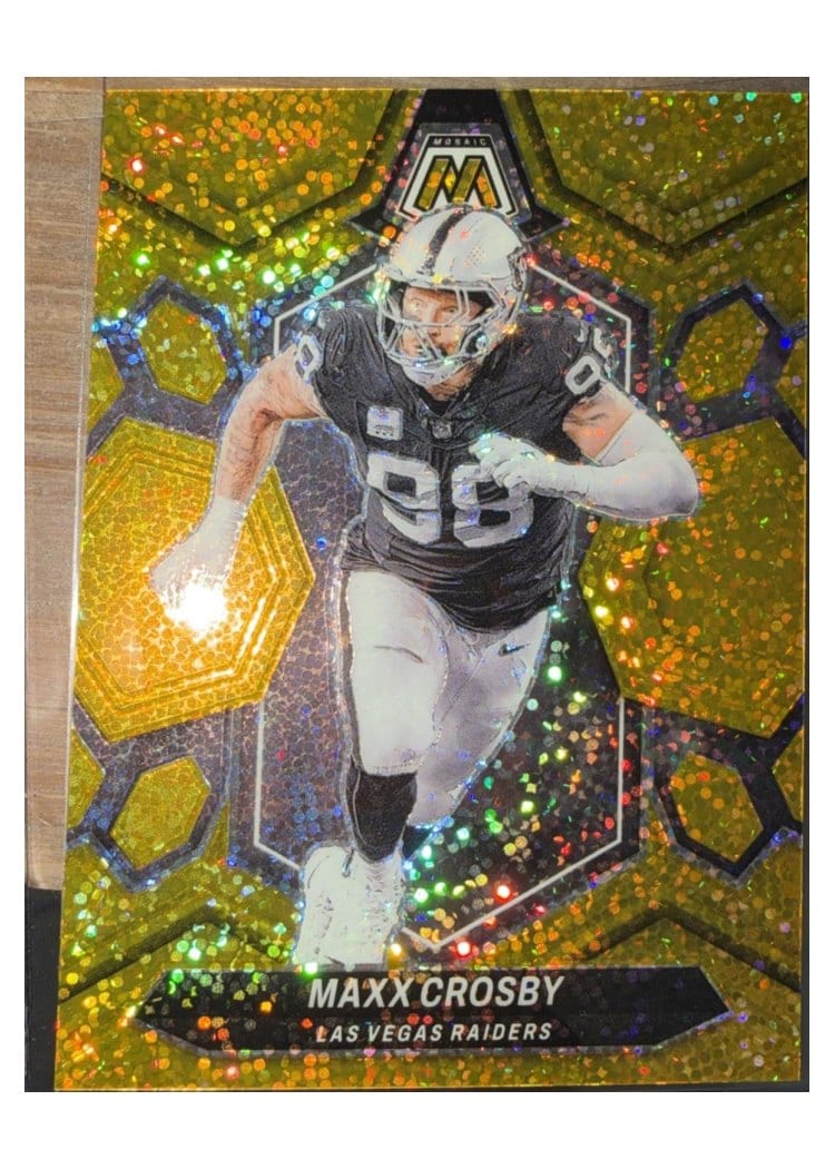 2024 Panini Mosaic Base Set Maxx Crosby #118 card