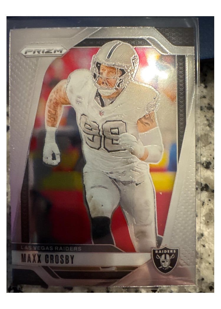 2024 Panini Prizm Base Set Maxx Crosby #152 card