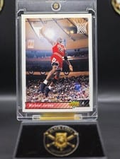 1992-93 Upper Deck Base Set Michael Jordan #23