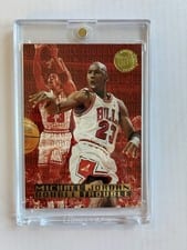 1995 Ultra Double Trouble Michael Jordan Gold Medallion #3 card
