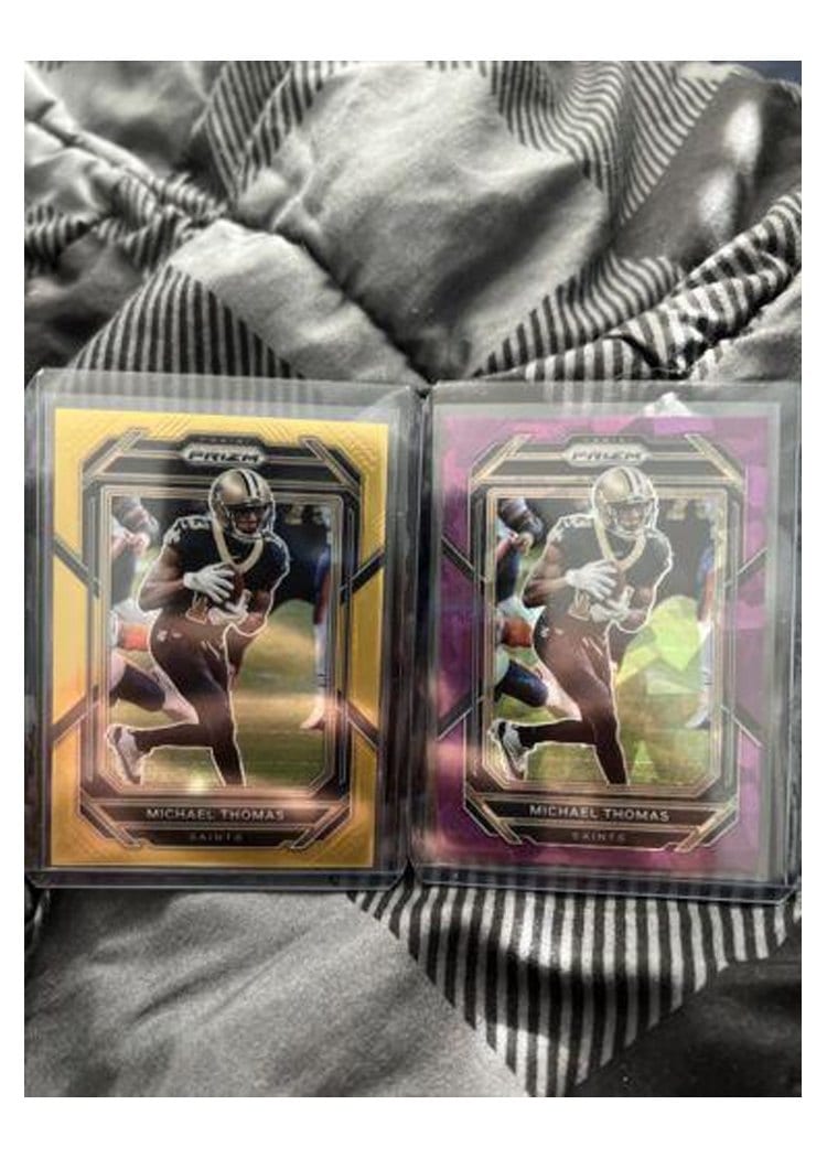 2022 Panini Prizm Base Set Michael Thomas Gold #209 card