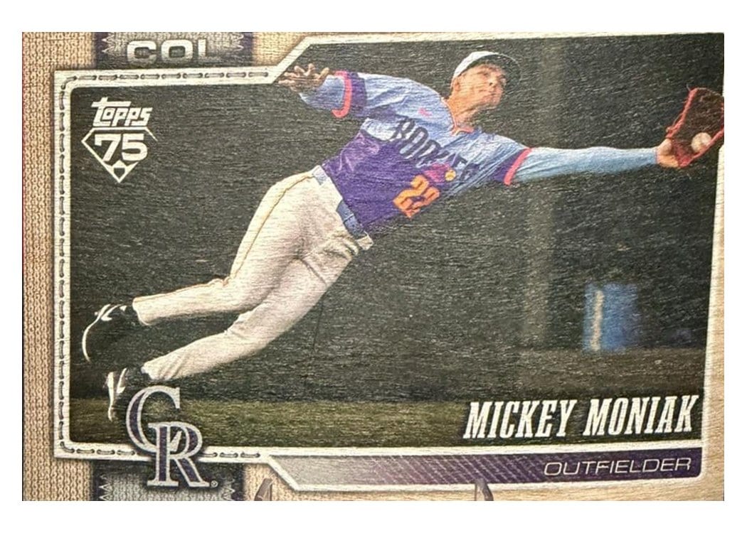 2026 Topps Base Set Mickey Moniak #195 card