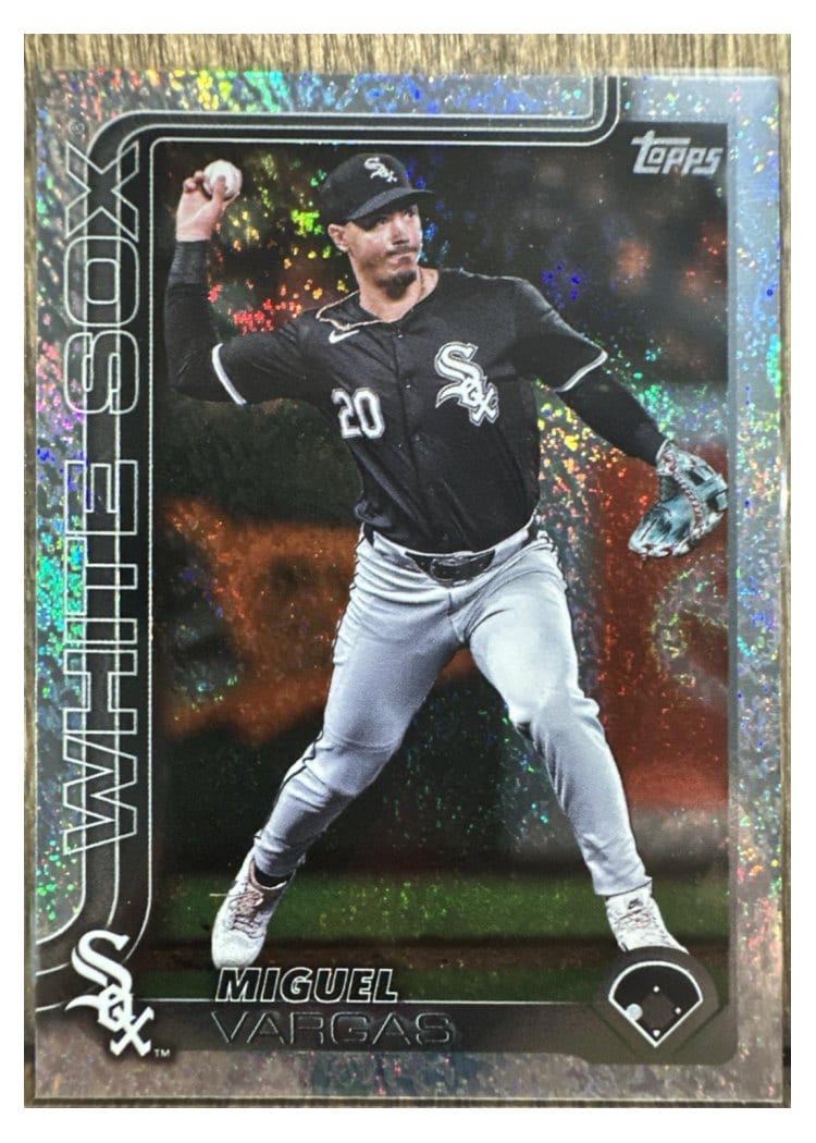 2025 Topps Base Set Miguel Vargas #190 card