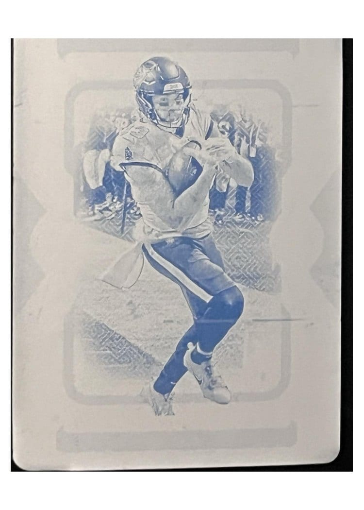 2024 Panini National Treasures Base Set Mike Evans #93 card