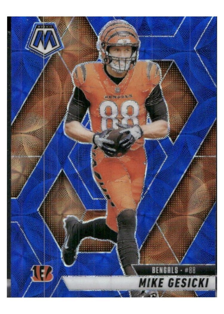 2025 Panini Mosaic Base Set Mike Gesicki #36 card