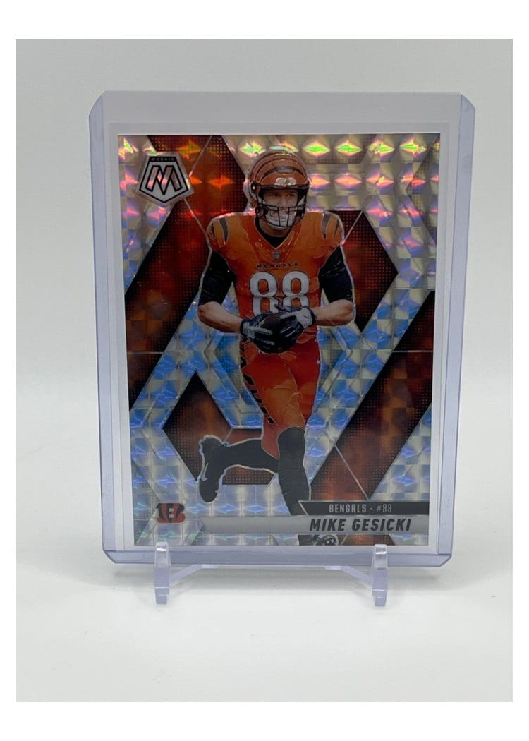 2025 Panini Mosaic Base Set Mike Gesicki #36 card