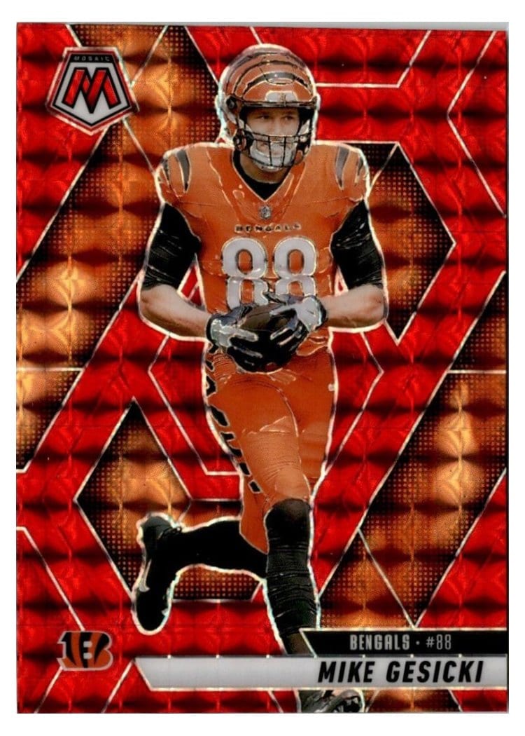 2025 Panini Mosaic Base Set Mike Gesicki #36 card