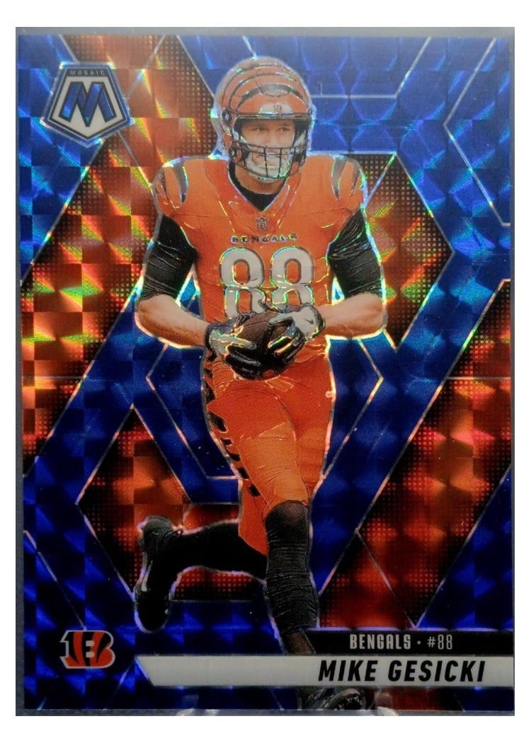 2025 Panini Mosaic Base Set Mike Gesicki #36 card
