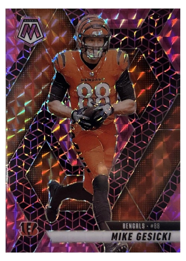 2025 Panini Mosaic Base Set Mike Gesicki #36 card