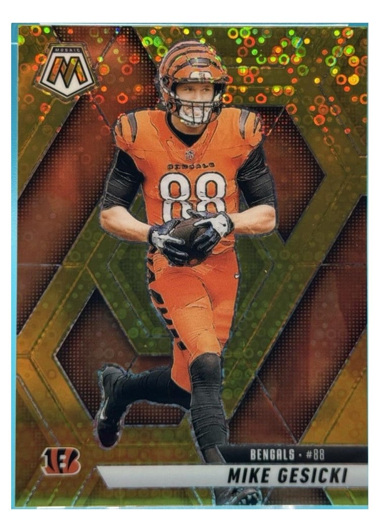 2025 Panini Mosaic Base Set Mike Gesicki #36 card