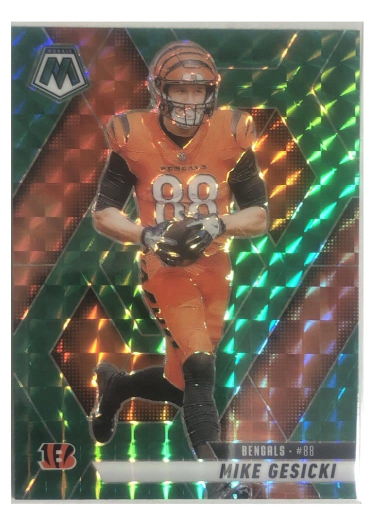 2025 Panini Mosaic Base Set Mike Gesicki #36 card