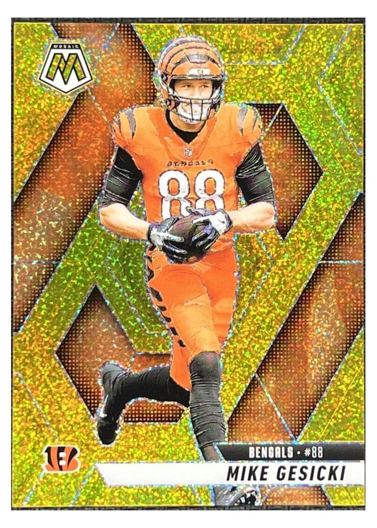 2025 Panini Mosaic Base Set Mike Gesicki #36 card