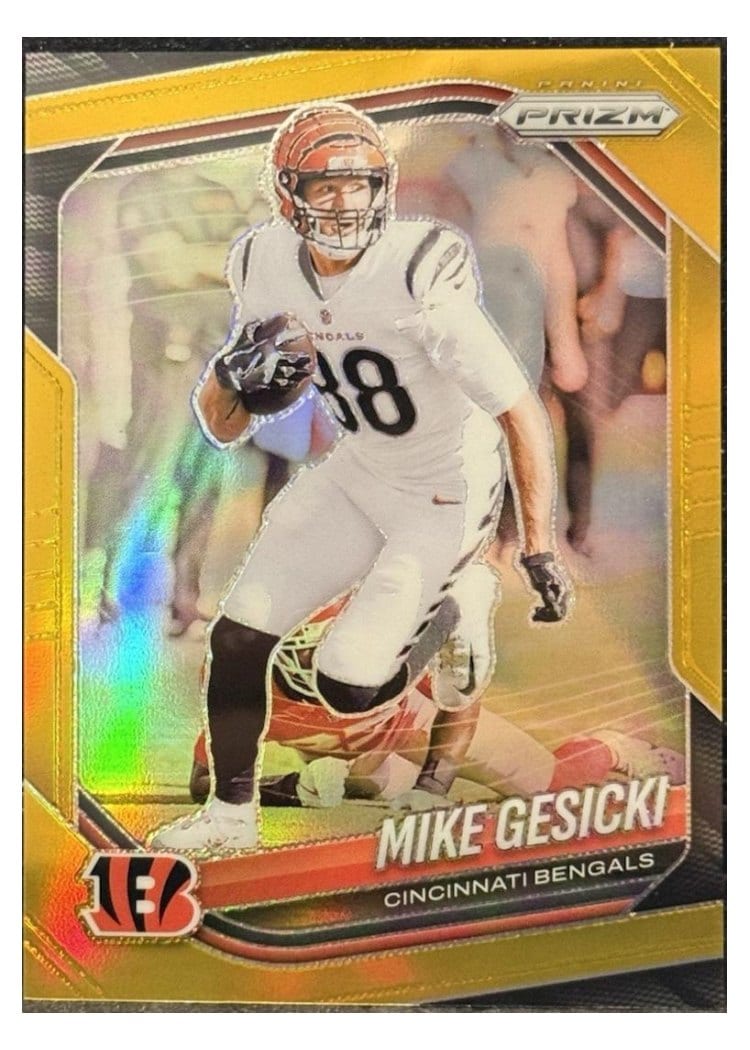 2025 Panini Prizm Base Set Mike Gesicki #79 card