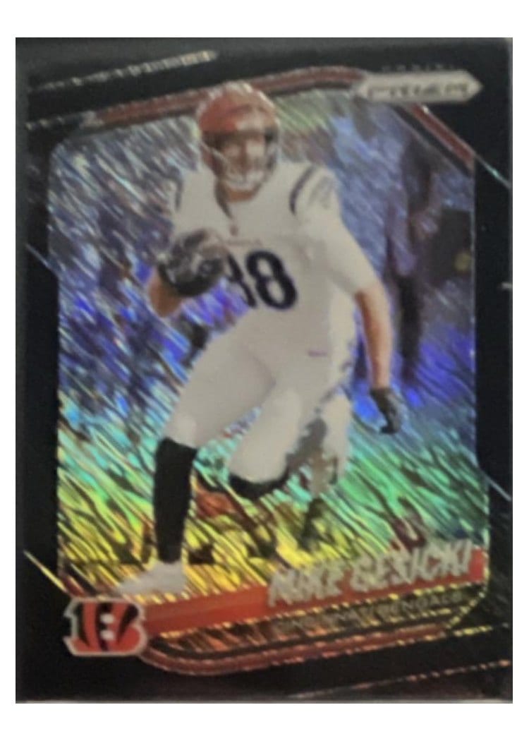2025 Panini Prizm Base Set Mike Gesicki #79 card