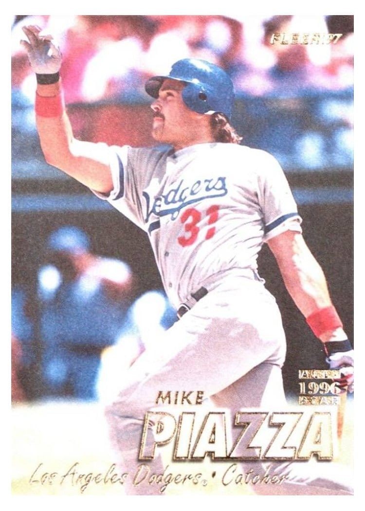1997 Fleer Base Set Mike Piazza #371 card