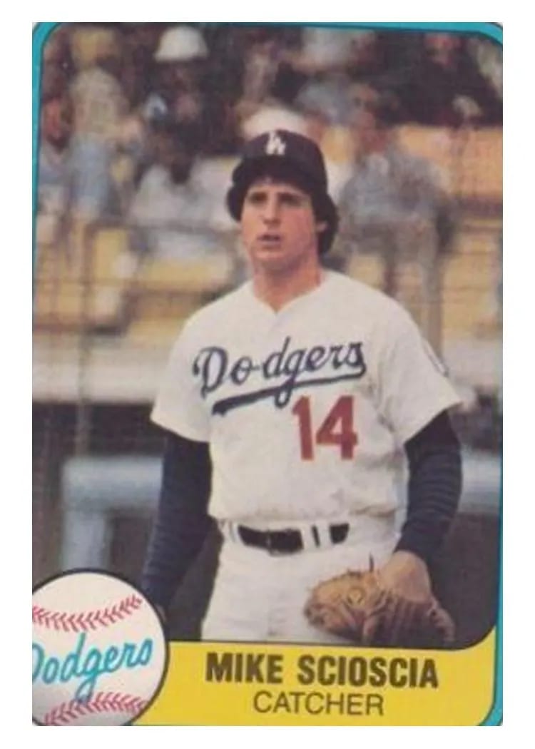 1981 Fleer Mike Scioscia #131 card