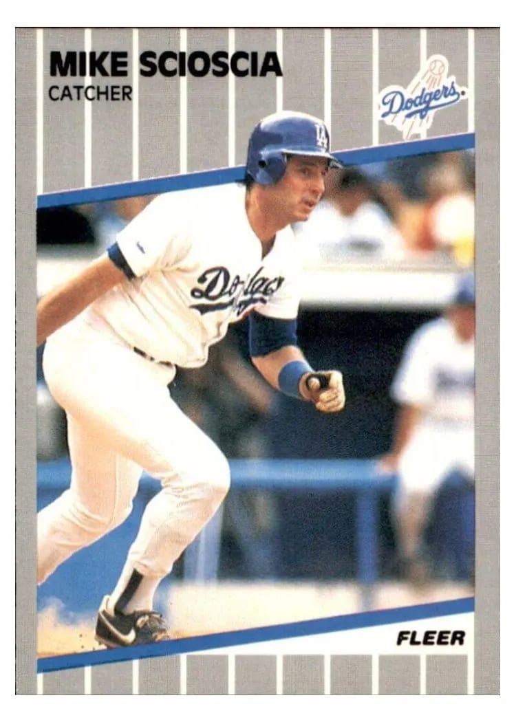 1989 Fleer Mike Scioscia #71 card