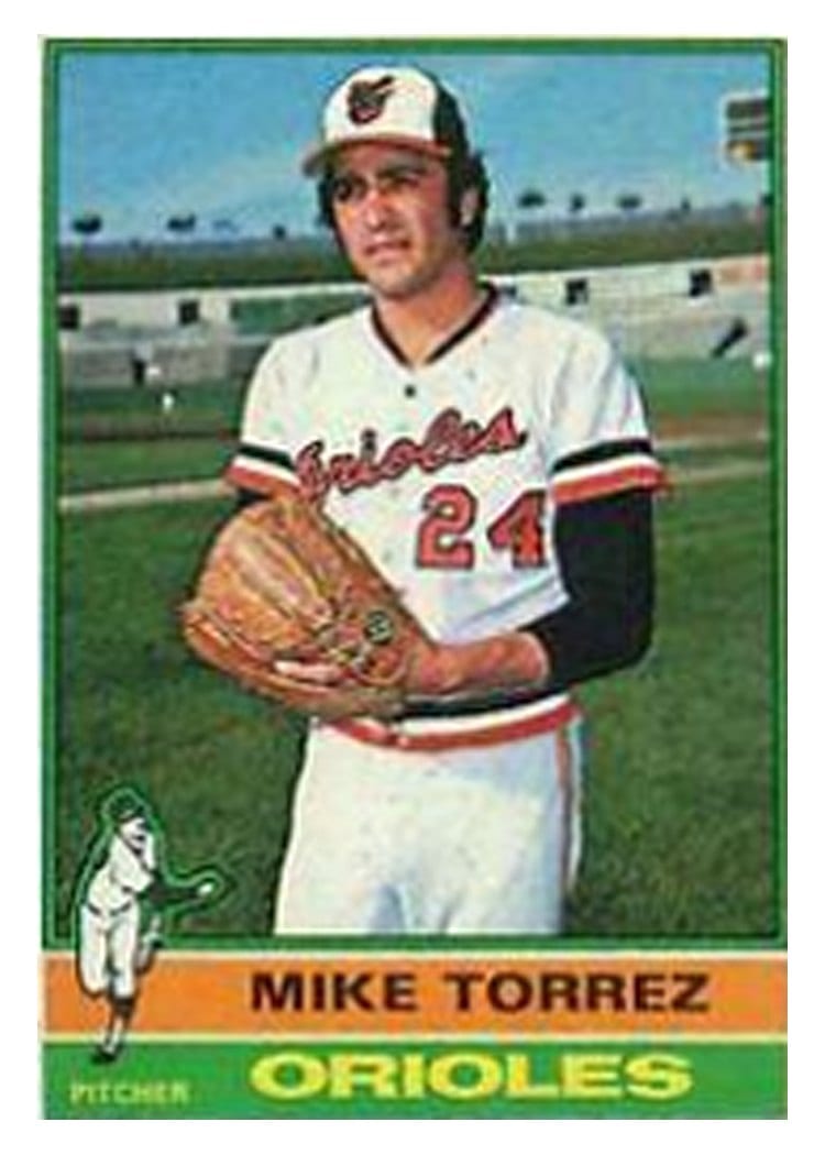 1976 Topps Mike Torrez #25 card