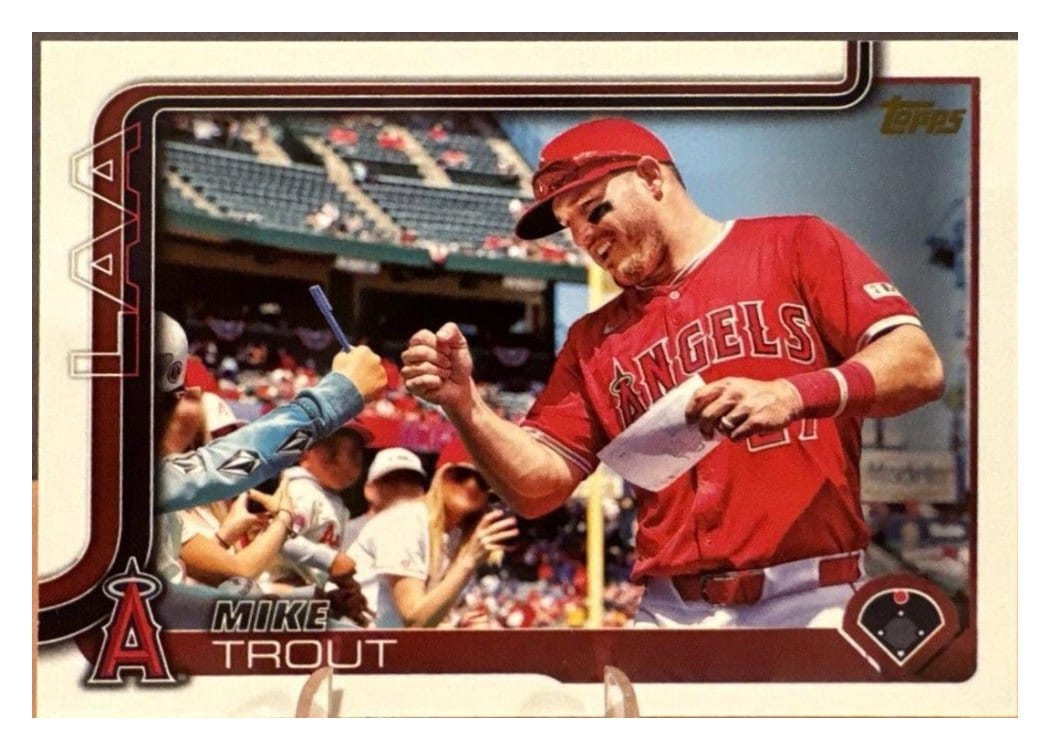 2025 Topps Mike Trout #200 card