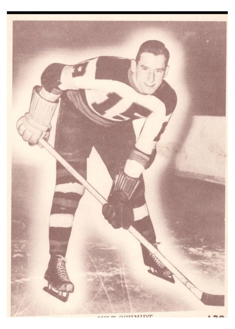 1940 O-Pee-Chee V301-2 Milt Schmidt #132 card