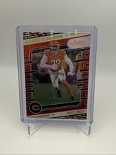 2024 Panini Absolute Base Set Montez Sweat #19