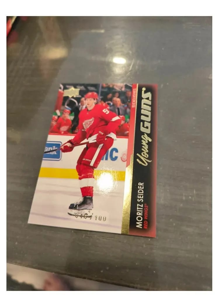 2021 Upper Deck Moritz Seider #469 card