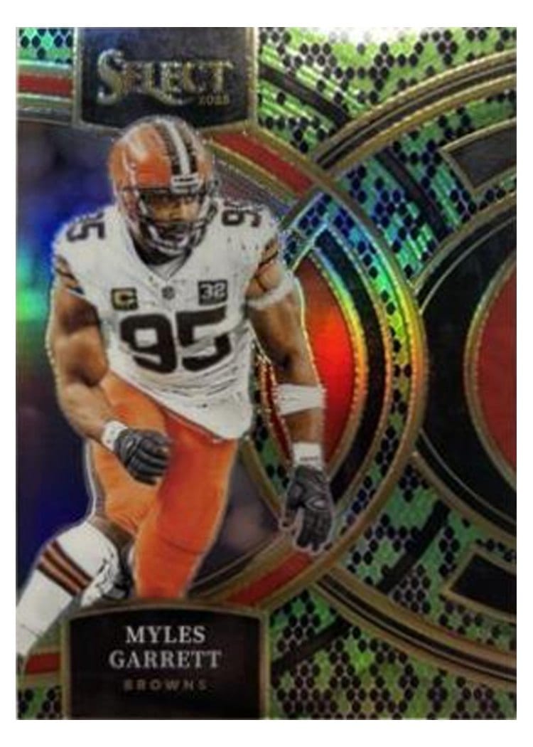 2023 Panini Select Base Set Myles Garrett #152 card