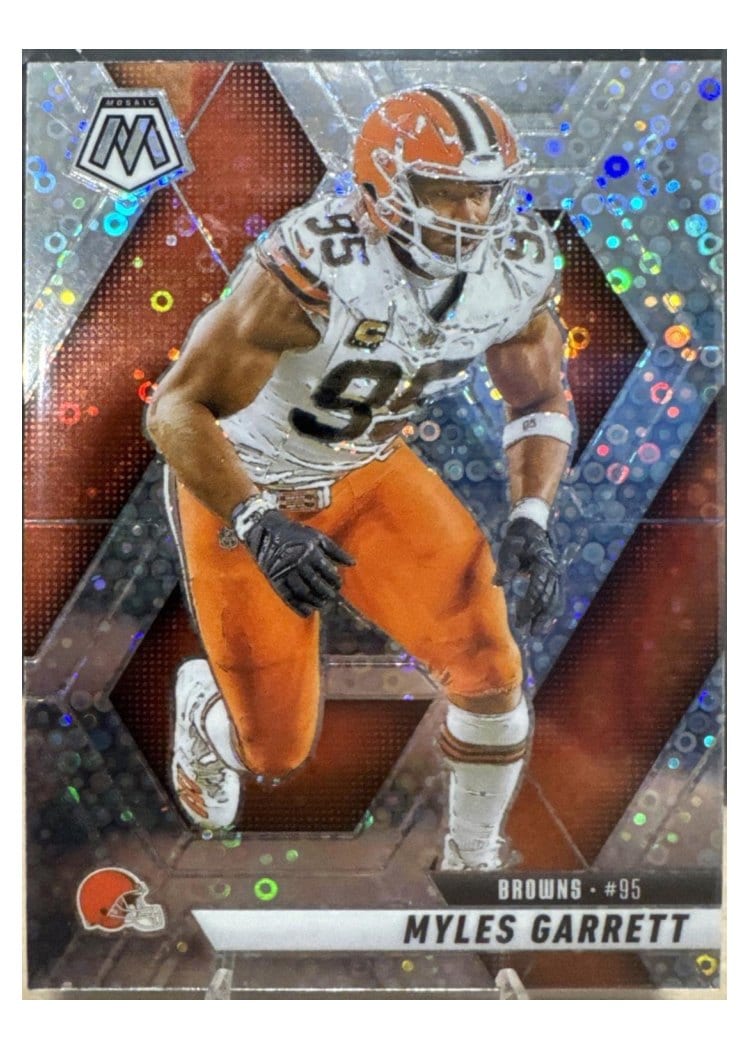 2025 Panini Mosaic Base Set Myles Garrett #181 card