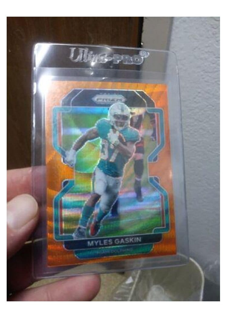 2021 Panini Prizm Base Set Myles Gaskin #108 card