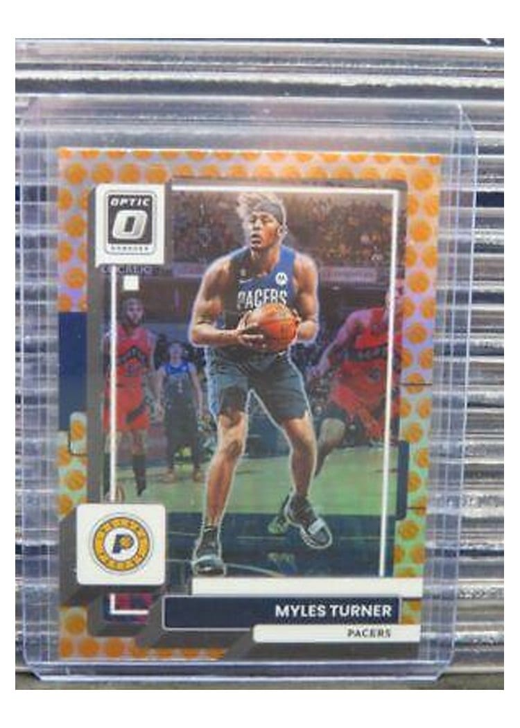 2022-23 Donruss Optic Base Set Myles Turner #89 card