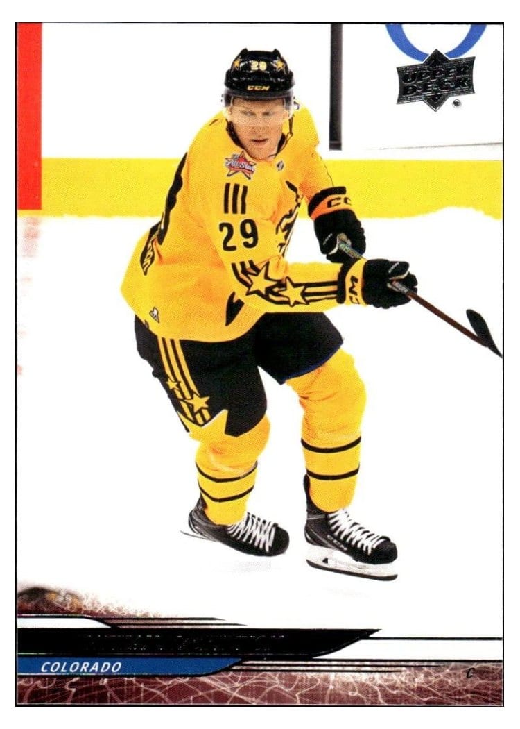 2024-25 Upper Deck Base Set Nathan MacKinnon #679 card