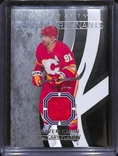 2024-25 Upper Deck Artifacts NHL Remnants Nazem Kadri #NR-5 card