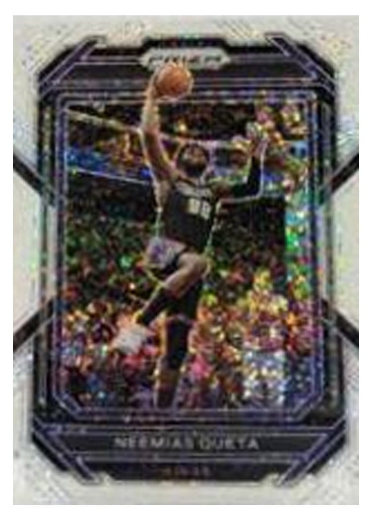 2022-23 Panini Prizm Base Set Neemias Queta #121 card