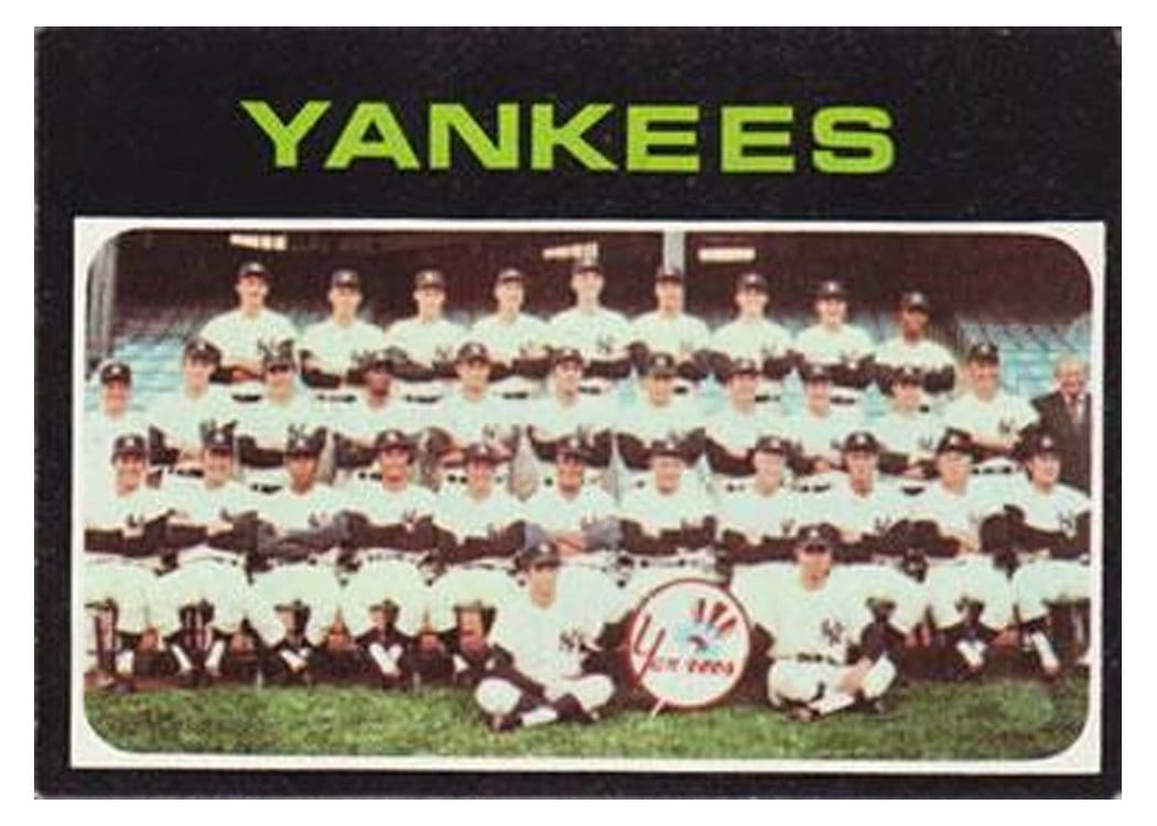 1971 Topps New York Yankees #543 card