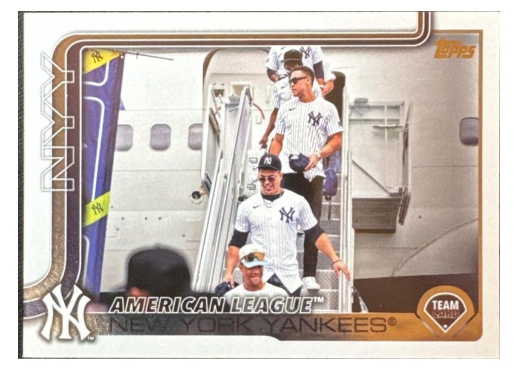 2025 Topps Base Set New York Yankees #123 card