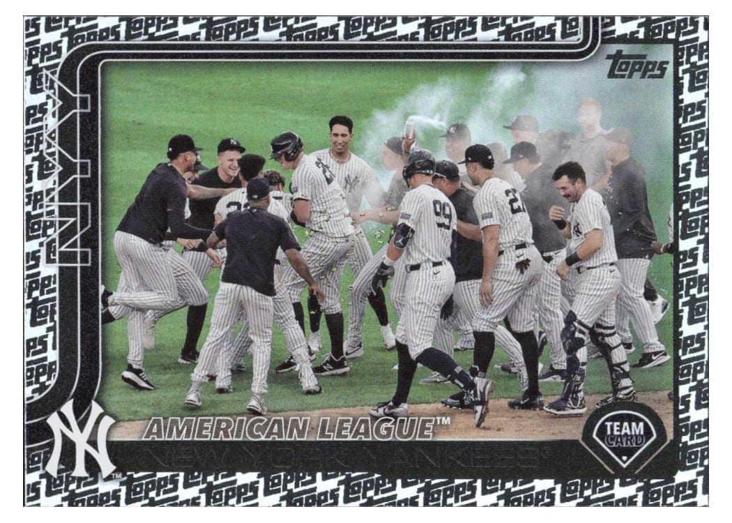 2025 Topps Base Set New York Yankees #123 card