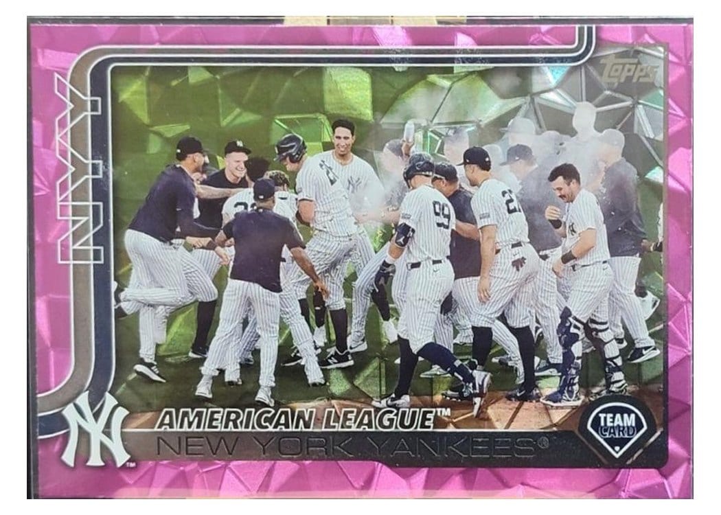 2025 Topps Base Set New York Yankees #123 card