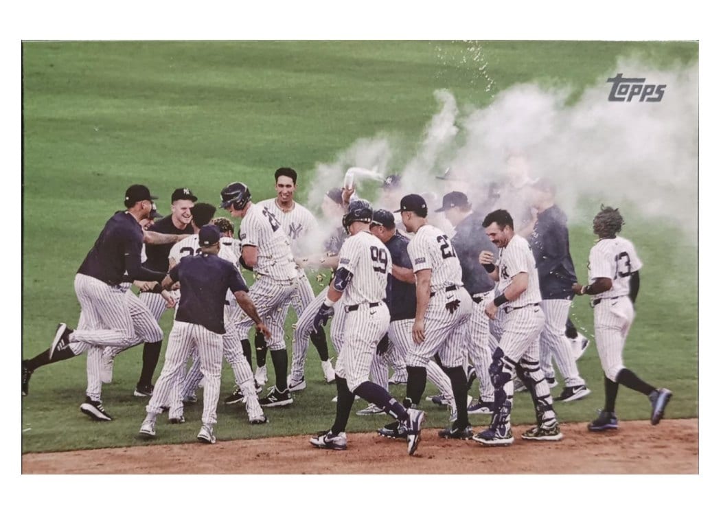 2025 Topps Base Set New York Yankees #123 card