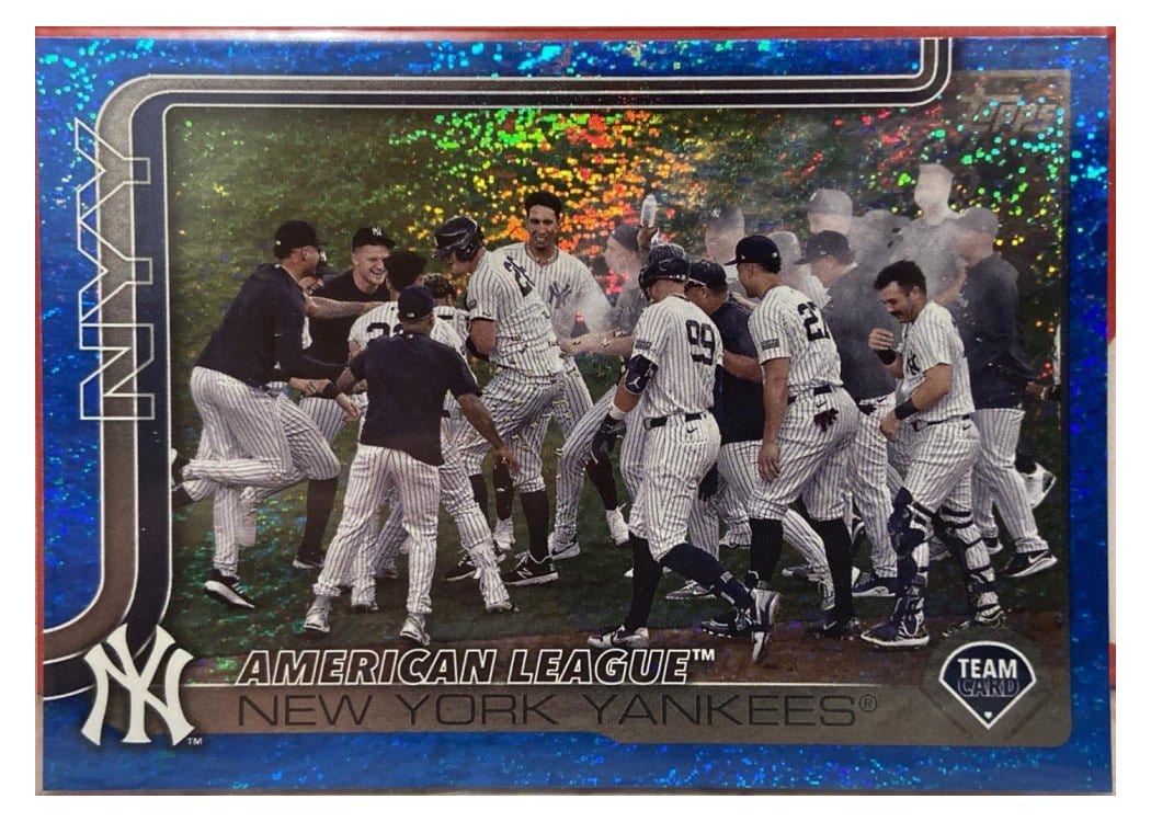 2025 Topps Base Set New York Yankees #123 card